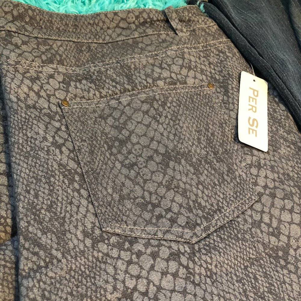 Per Se  Snake Skin Jeans